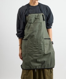 THE BAREFOOT（ベアフット）の「難燃加工リップストップホルターネックエプロン　IZI（エプロン）」