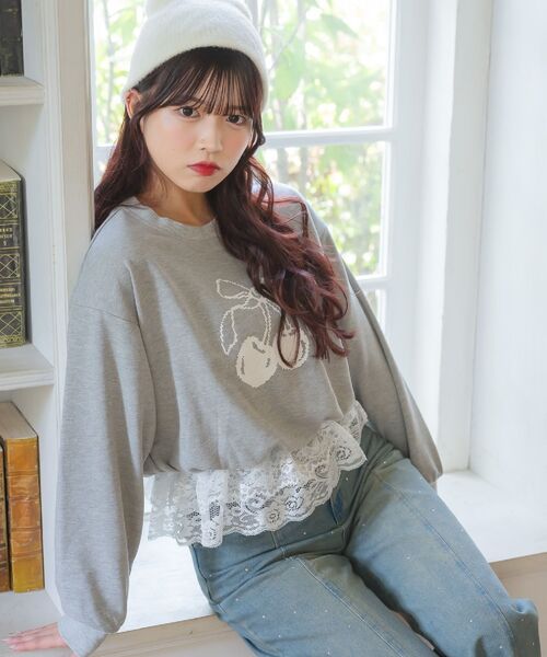 ems excite(エムズエキサイト)の「裾レーストレーナー(Tシャツ/カットソー・レディース・レッド/ダークグレー/ナチュラル・FREE)」の12枚目の写真