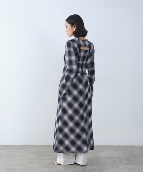 CODE A（コードエー）の「shadow check femi dress（ワンピース・レディース・ブラウン系その他2/ネイビー系1・36/38）」の12枚目の写真