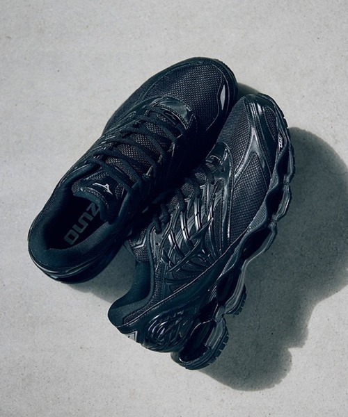 MIZUNO(ミズノ )の「【MUZUNO】WAVE PROPHECY LS(スニーカー・メンズ・ホワイト/ブラック・26.5cm/27.5cm/28cm)」の6枚目の写真