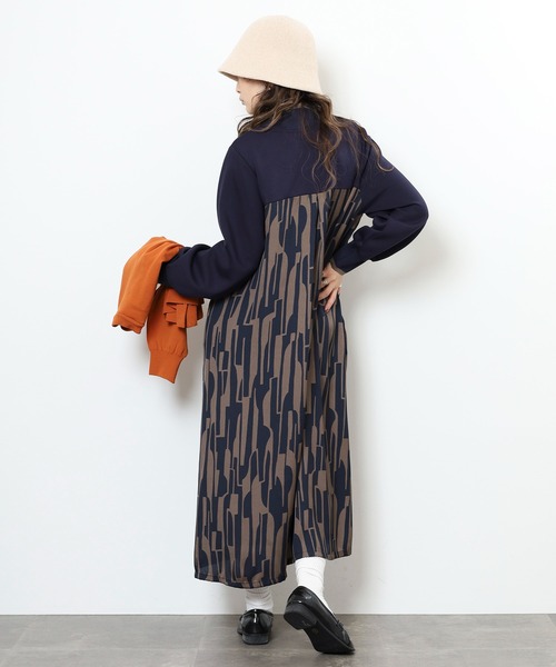 BRODIAEA（ブローディア）の「BRODIAEA 異素材切り替えハイネックワンピース（ワンピース・レディース・サンドベージュ/ネイビー・40）」の12枚目の写真