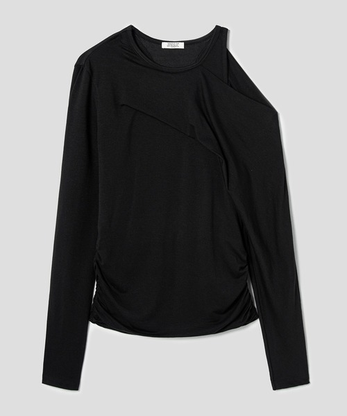 anggae(アンゲ)の「anggae/アンゲ PETAL OFF SHOULDER T-SHIRT オフショルダー カットソー(Tシャツ/カットソー・レディース・ホワイト/ブラック・S/M)」の2枚目の写真