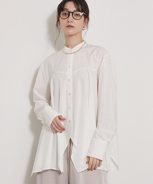 qualite(カリテ)の「【ニットにレイヤードしてもかわいい!】ランダムヘムシャツ/秋服/オフィスカジュアル(シャツ/ブラウス・レディース・オフホワイト/ブルー/ブラック・フリー)」の1枚目の写真