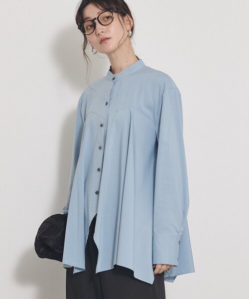 qualite(カリテ)の「【ニットにレイヤードしてもかわいい!】ランダムヘムシャツ/秋服/オフィスカジュアル(シャツ/ブラウス・レディース・オフホワイト/ブルー/ブラック・フリー)」の3枚目の写真