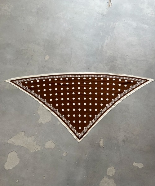 セール】ポルカドットトライアングルスカーフ（ストール/ショール