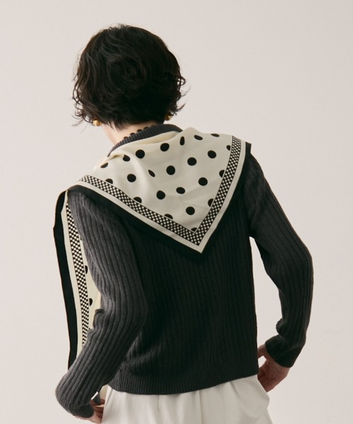 セール】ポルカドットトライアングルスカーフ（ストール/ショール