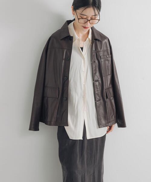 URBAN RESEARCH（アーバンリサーチ）の「レギュラーカラーシルキーシャツ（Tシャツ/カットソー・レディース・オフホワイト/ライトベージュ・FREE）」の22枚目の写真