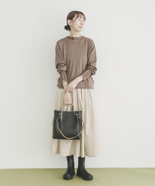 ITEMS URBANRESEARCH（アイテムズ アーバンリサーチ）の「Souplement Croduroy Skirt（スカート・レディース・ブラック/ホワイト系その他/ブラウン・FREE）」の2枚目の写真