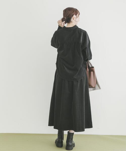 ITEMS URBANRESEARCH（アイテムズ アーバンリサーチ）の「Souplement Croduroy Skirt（スカート・レディース・ブラック/ホワイト系その他/ブラウン・FREE）」の4枚目の写真