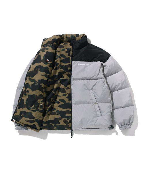 A BATHING APE CAMO REVERSIBLE ダウンジャケット A BATHING APE（アベイシングエイプ） ダウンコート ダウンジャケット