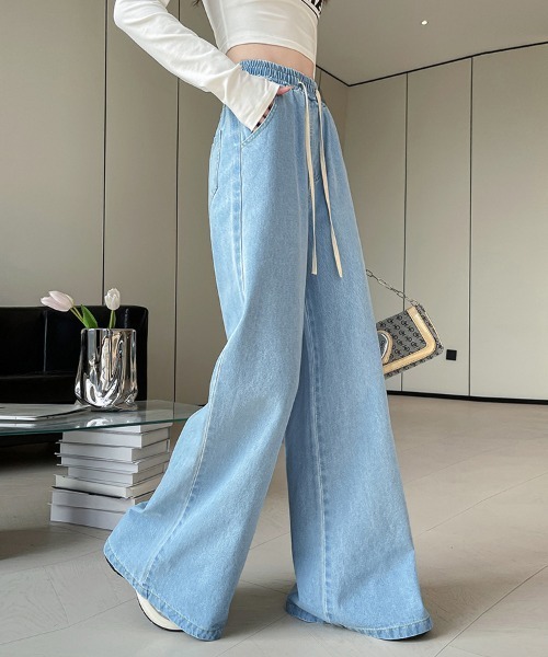 ReRe(リリ)の「ゆるシルエットワイドデニムパンツ(デニムパンツ・レディース・ライトブルー/ダークブルー・FREE)」の15枚目の写真