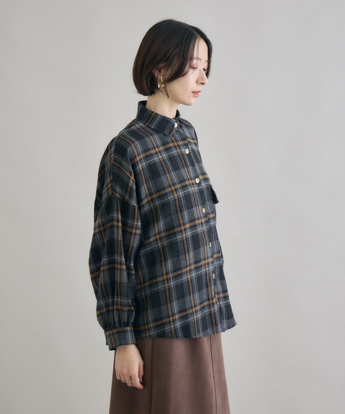 Paradise Picnic（パラダイスピクニック）の「ポケ付起毛チェックビッグシャツ（シャツ/ブラウス・レディース・ブルー/チャコールグレー/キャメル・FREE）」の15枚目の写真