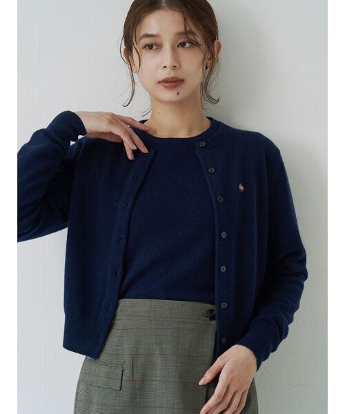 POLO BCS（ポロ ビーシーエス）の「【POLO BCSコラボ】カシミヤ100クルーネックカーデ（カーディガン/ボレロ・レディース・ライトブルー/ネイビー/グレー・MEDIUM）」の7枚目の写真