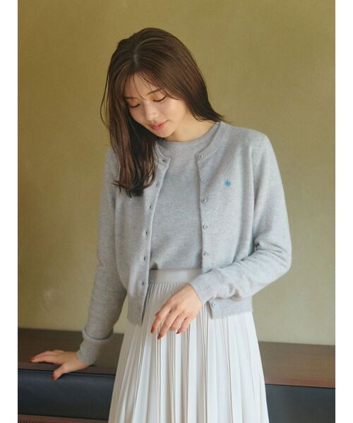 POLO BCS（ポロ ビーシーエス）の「【POLO BCSコラボ】カシミヤ100クルーネックカーデ（カーディガン/ボレロ・レディース・ライトブルー/ネイビー/グレー・MEDIUM）」の13枚目の写真