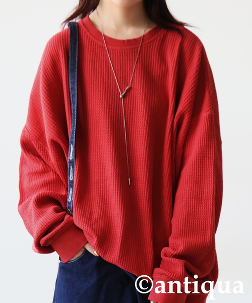 antiqua(アンティカ)の「ワッフル トップス(Tシャツ/カットソー・レディース・ブラック/パープル/レッド/カーキ/ブルー/スミクロ/グレイッシュベージュ・P/R)」の7枚目の写真