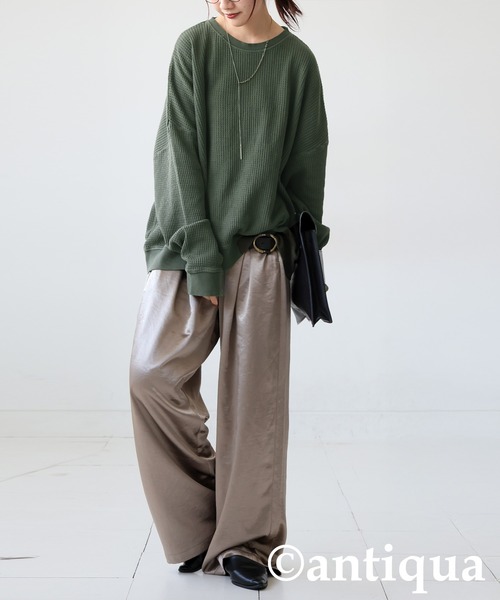 antiqua(アンティカ)の「ワッフル トップス(Tシャツ/カットソー・レディース・ブラック/パープル/レッド/カーキ/ブルー/スミクロ/グレイッシュベージュ・P/R)」の13枚目の写真
