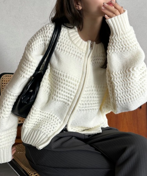 Eclat one（エクラワン）の「【Eclat one】ジップ アップ ニット プルオーバー（ニット/セーター・レディース・ブラウン/アイボリー/イエロー・FREE）」の4枚目の写真
