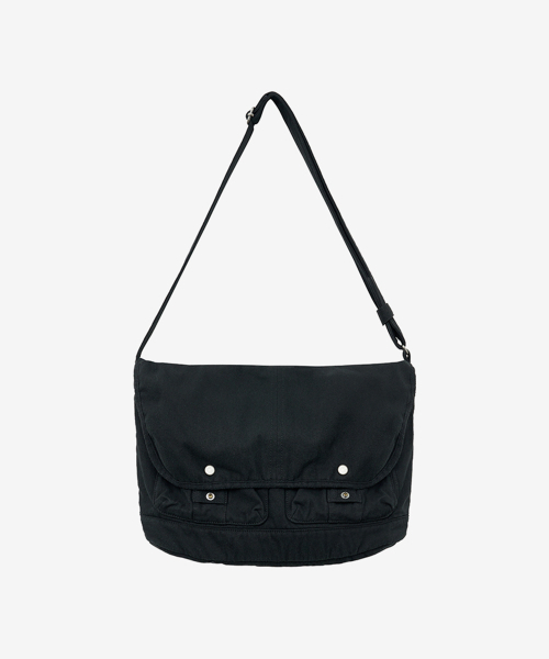 ウォッシュドコットンメッセンジャーバッグ BLACK
