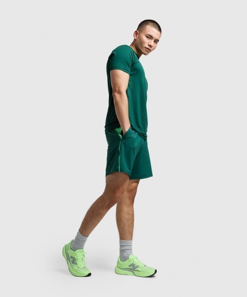 NEW BALANCE（ニューバランス）の「New Balance Klutch Men's Woven Short（ニューバランス クラッチ ウーブン ショーツ）（その他パンツ・メンズ・グリーン系/ブラック・MEDIUM/LARGE/SMALL/X-LARGE/XX-LARGE）」の14枚目の写真