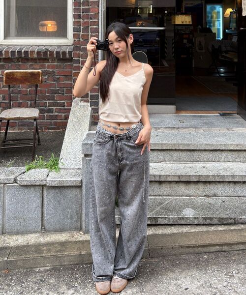 NICK&NICOLE(ニックアンドニコール)の「MATT SATIN SLEEVELESS_BEIGE(Tシャツ/カットソー・レディース・その他・FREE)」の4枚目の写真