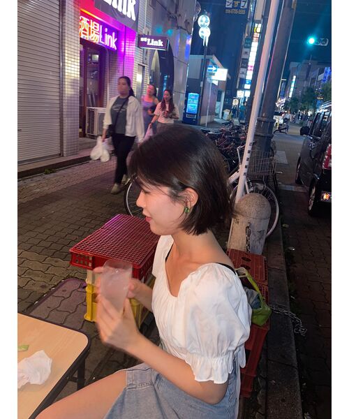 AVANDRESS(アバンドレス )の「BACK RIBBON SQUARE Short-sleeve BLOUSE WHITE(シャツ/ブラウス・レディース・その他・FREE)」の6枚目の写真