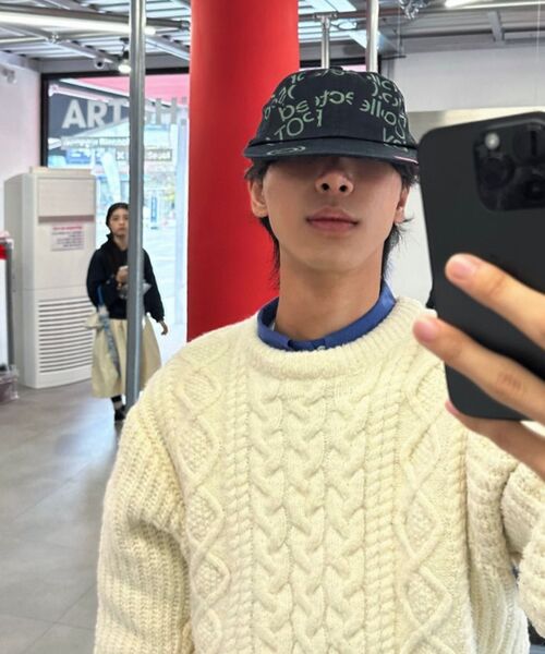 AVANDRESS(アバンドレス )の「BUCKLE WIDE DENIM PANTS STONE BLUE(デニムパンツ・レディース・その他・X-LARGE/LARGE/MEDIUM)」の6枚目の写真