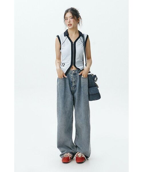 AVANDRESS(アバンドレス )の「BUCKLE WIDE DENIM PANTS STONE BLUE(デニムパンツ・レディース・その他・X-LARGE/LARGE/MEDIUM)」の8枚目の写真