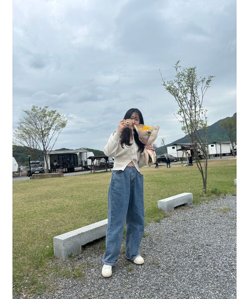 AVANDRESS(アバンドレス )の「BUCKLE WIDE DENIM PANTS STONE BLUE(デニムパンツ・レディース・その他・X-LARGE/LARGE/MEDIUM)」の9枚目の写真
