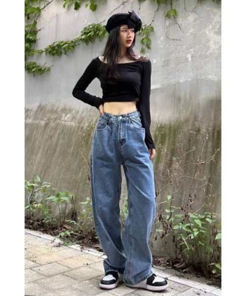 AVANDRESS(アバンドレス )の「BUCKLE WIDE DENIM PANTS STONE BLUE(デニムパンツ・レディース・その他・X-LARGE/LARGE/MEDIUM)」の13枚目の写真