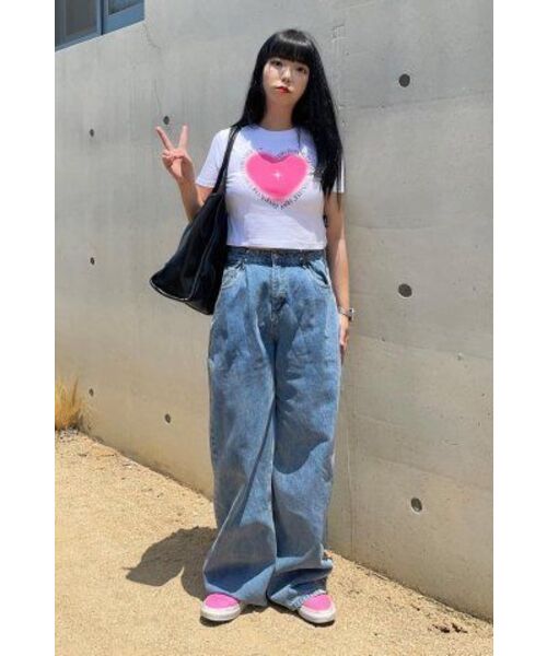 AVANDRESS(アバンドレス )の「BUCKLE WIDE DENIM PANTS STONE BLUE(デニムパンツ・レディース・その他・X-LARGE/LARGE/MEDIUM)」の20枚目の写真