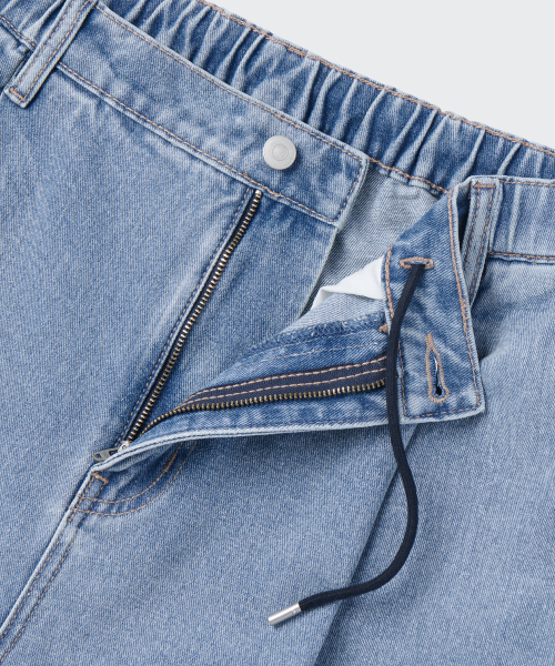 MUSINSA STANDARD（ムシンサスタンダード）の「ワンタックワイドバンディングデニムパンツ [ライトインディゴ]（デニムパンツ・メンズ・その他・40/38/28/42/36/34/32/30/26）」の3枚目の写真