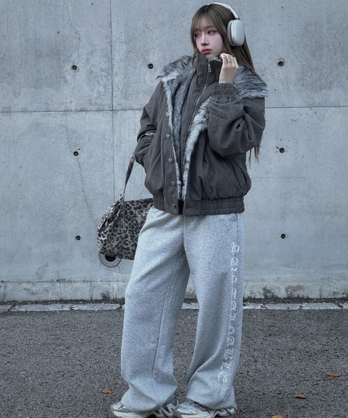 KsG(ケーエスジー)の「ダブルカラーファージャケット(テーラードジャケット・レディース・ブラック/グレー・LARGE/X-LARGE/MEDIUM/SMALL)」の12枚目の写真