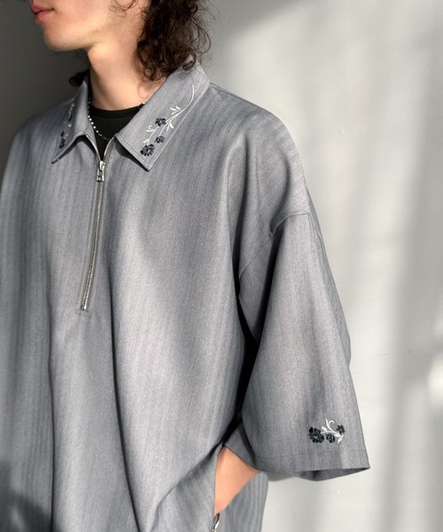 Classical Origin(クラシカルオリジン)の「「高見え確定。」刺繍デザインジップシャツ/Embroidered Design Zip Shirt(シャツ/ブラウス・メンズ・ブラック/グレー・LARGE/SMALL/MEDIUM)」の2枚目の写真
