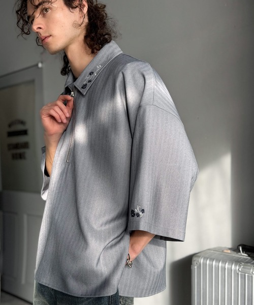 Classical Origin(クラシカルオリジン)の「「高見え確定。」刺繍デザインジップシャツ/Embroidered Design Zip Shirt(シャツ/ブラウス・メンズ・ブラック/グレー・LARGE/SMALL/MEDIUM)」の12枚目の写真