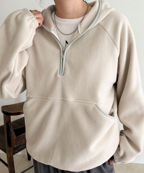 fredy emue（フレディエミュ）の「フード付きフリースアノラック（スウェット・レディース・チャコールグレー/オフホワイト/ベージュ・38）」の17枚目の写真