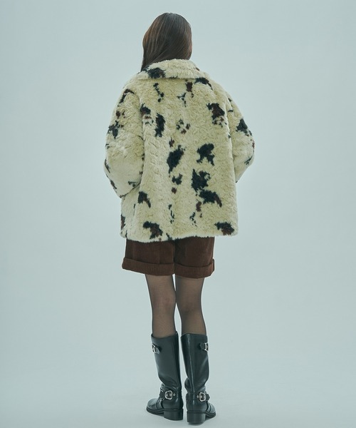 ROSE BUD(ローズバッド)の「FAUX FUR COAT(その他アウター・レディース・オフホワイト/ブラウン・ONE SIZE)」の13枚目の写真