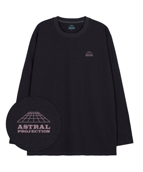 ASTRAL PROJECTION(アストラルプロジェクション)の「シグニチャーロゴオーバーサイズロングスリーブTシャツ_チャコール(Tシャツ/カットソー・メンズ・その他・LARGE/MEDIUM/X-LARGE)」の1枚目の写真