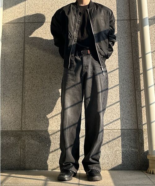 EXCONTAINER(エックスコンテナ)の「ディープウォッシングワイドデニムパンツ (WASHED BLACK)(デニムパンツ・メンズ・その他・SMALL/MEDIUM/LARGE/X-LARGE)」の18枚目の写真