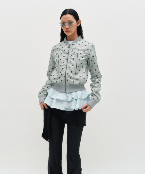 KIMZISU（キムジス）の「Dot Graphic Windbreaker _ GREY（ナイロンジャケット・レディース・グレー・SMALL/MEDIUM）」の3枚目の写真