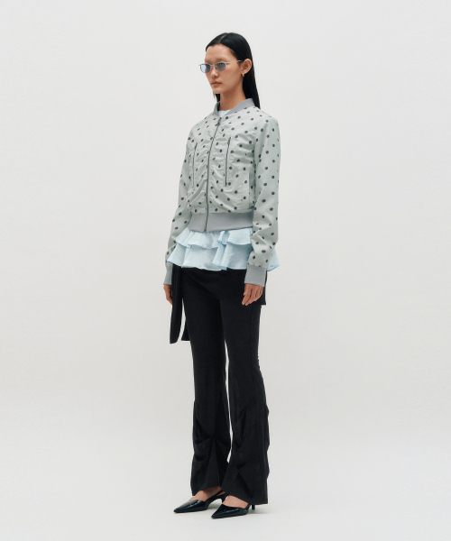 KIMZISU（キムジス）の「Dot Graphic Windbreaker _ GREY（ナイロンジャケット・レディース・グレー・SMALL/MEDIUM）」の6枚目の写真