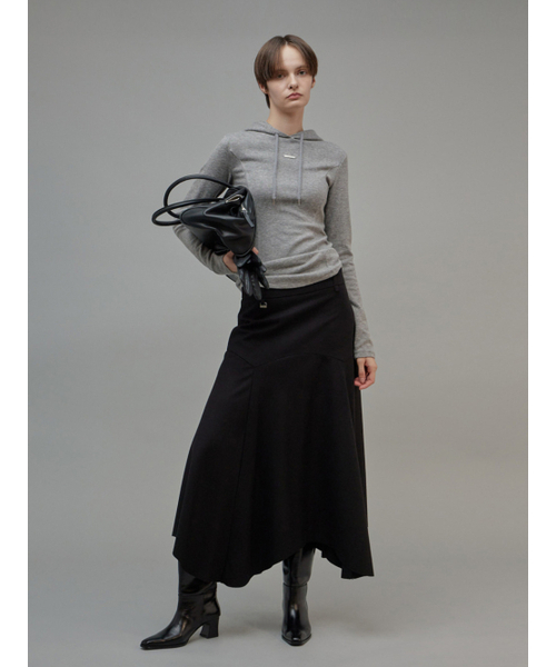 FROMWHERE(フロムウェア)の「Wool Draping Long Skirt Black(スカート・レディース・その他・SMALL/MEDIUM)」の2枚目の写真