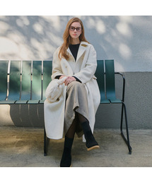 Elegant button handmade coat - Ivory