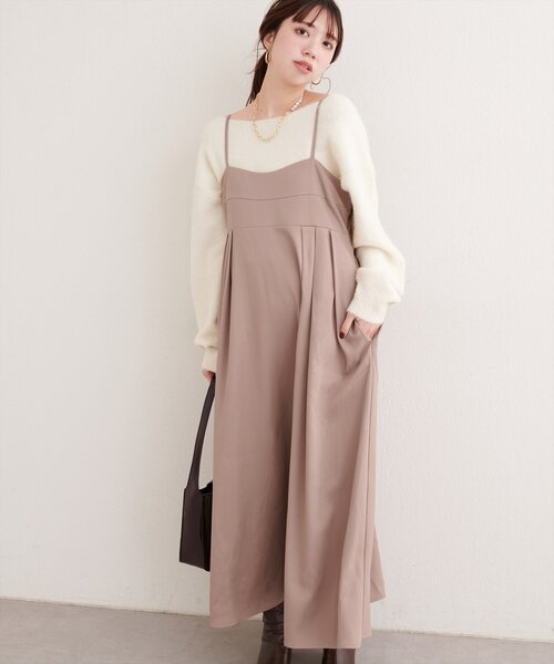 natural couture（ナチュラルクチュール）の「タックキャミワンピース（ワンピース・レディース・アイボリー/グレイッシュベージュ/ブラック・FREE）」の3枚目の写真