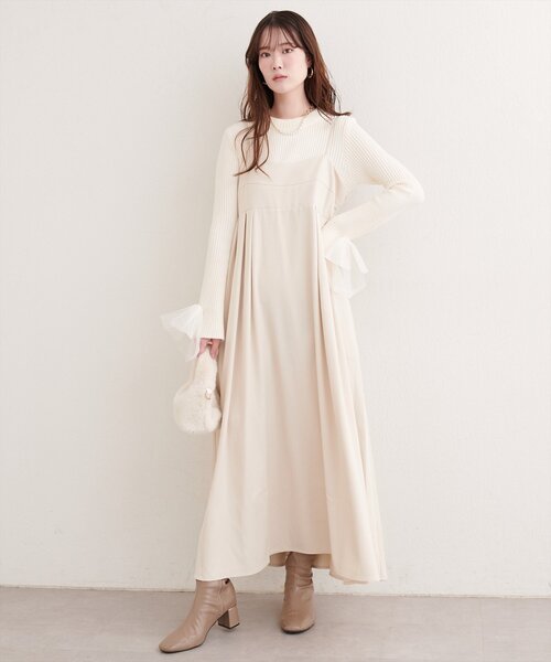 natural couture（ナチュラルクチュール）の「タックキャミワンピース（ワンピース・レディース・アイボリー/グレイッシュベージュ/ブラック・FREE）」の7枚目の写真