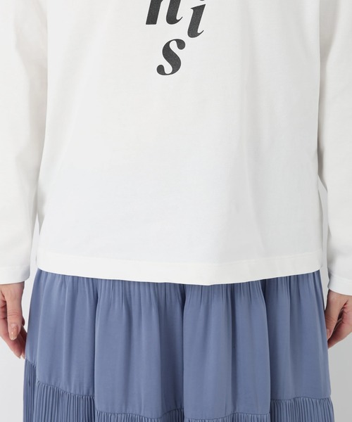 STRAWBERRY-FIELDS（ストロベリーフィールズ）の「ファンクショナル天竺_ロゴプリントロングスリーブTシャツ（Tシャツ/カットソー・レディース・オフホワイト・2）」の8枚目の写真