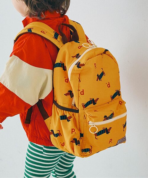p.premier（ピードットプルミエ）の「ヘビロテしたい総柄リュック（バックパック/リュック・キッズ・ブラック/オフホワイト/レッド/イエロー・SMALL/MEDIUM）」の4枚目の写真