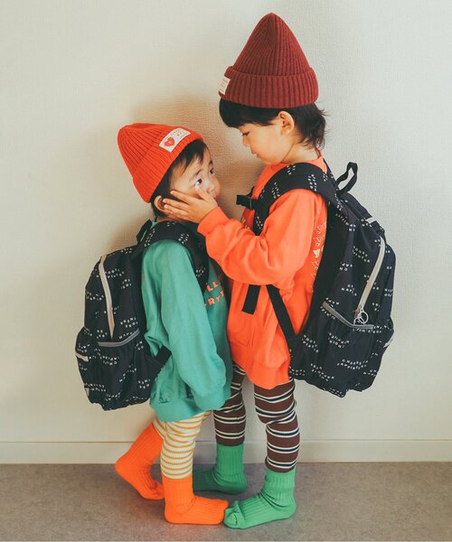 p.premier（ピードットプルミエ）の「ヘビロテしたい総柄リュック（バックパック/リュック・キッズ・ブラック/オフホワイト/レッド/イエロー・SMALL/MEDIUM）」の7枚目の写真