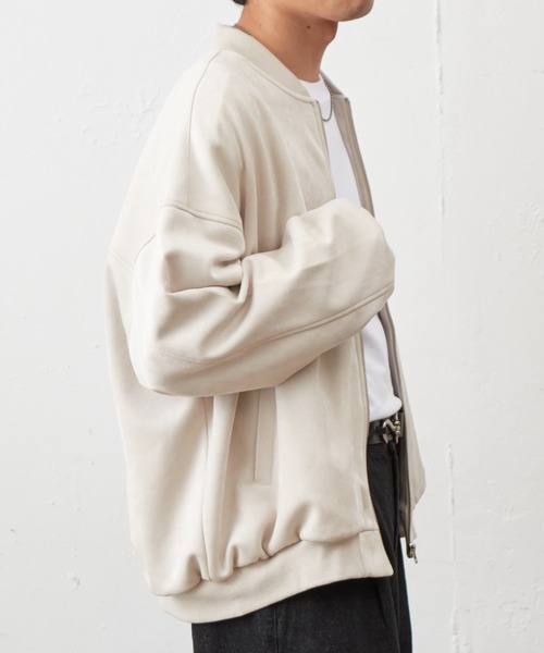 COLONY 2139（コロニートゥーワンスリーナイン）の「シンセティックスエードMA-1（MA-1・メンズ・アイボリー/ブラック/チャコールグレー・MEDIUM/LARGE）」の17枚目の写真