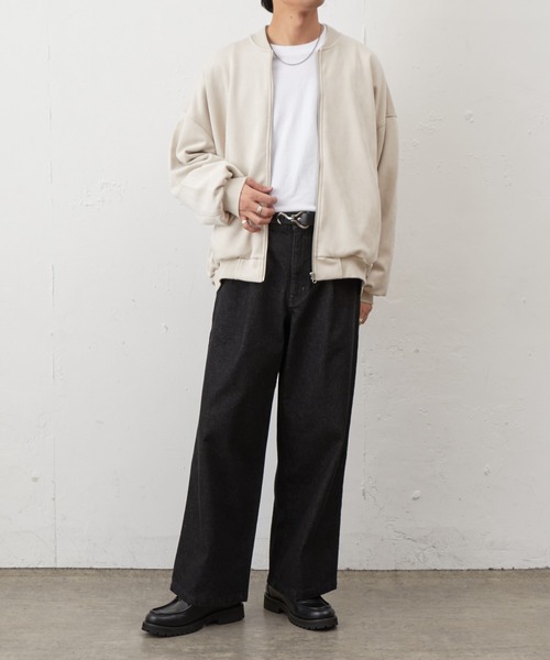 COLONY 2139（コロニートゥーワンスリーナイン）の「シンセティックスエードMA-1（MA-1・メンズ・アイボリー/ブラック/チャコールグレー・MEDIUM/LARGE）」の18枚目の写真