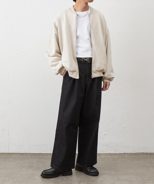 COLONY 2139（コロニートゥーワンスリーナイン）の「シンセティックスエードMA-1（MA-1・メンズ・アイボリー/ブラック/チャコールグレー・MEDIUM/LARGE）」の21枚目の写真